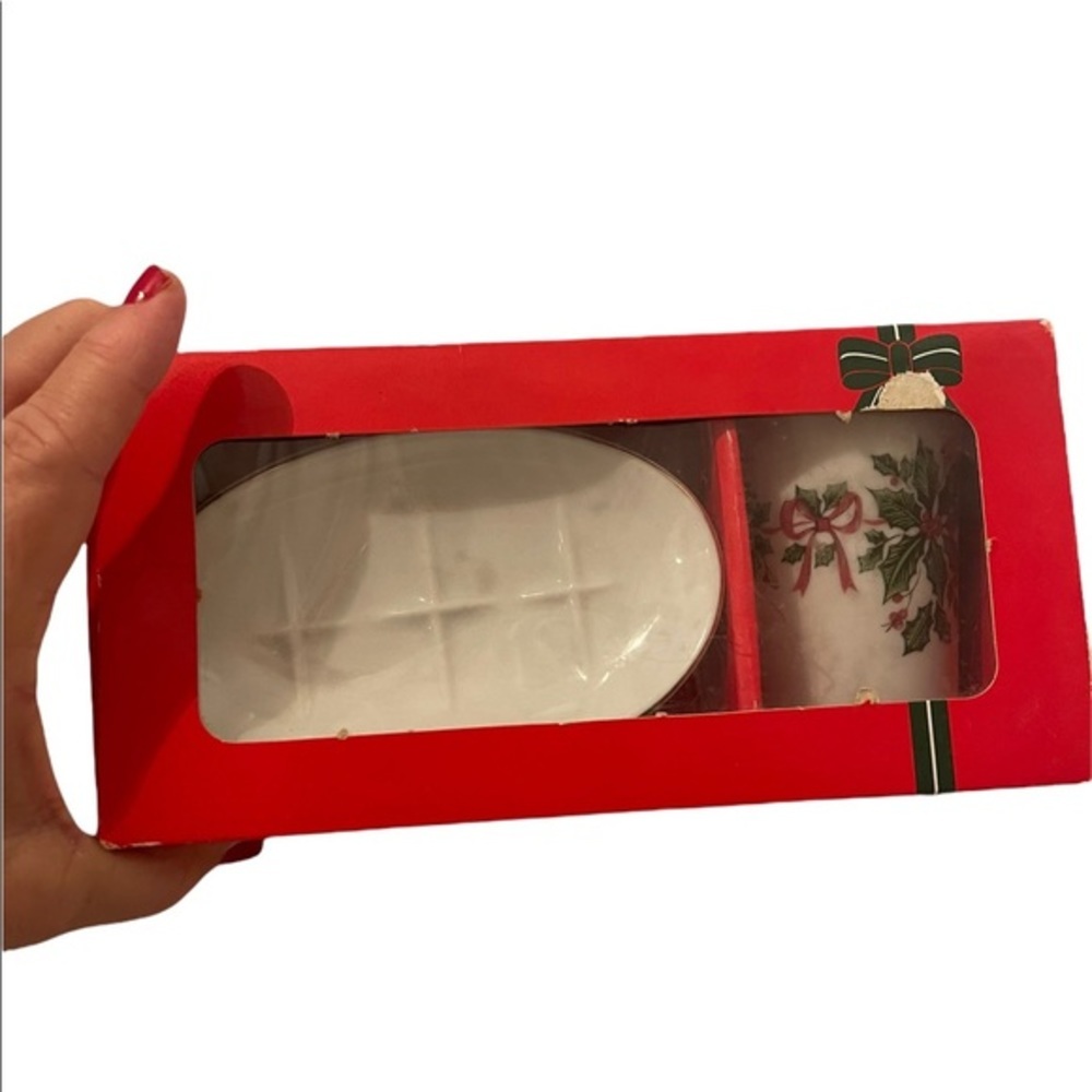 Ceramic Holly and Berry Cup and Soap Dish NWOT - Picture 5 of 5